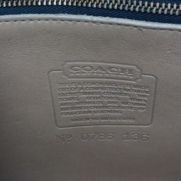 Coach - Picture 7 of 9